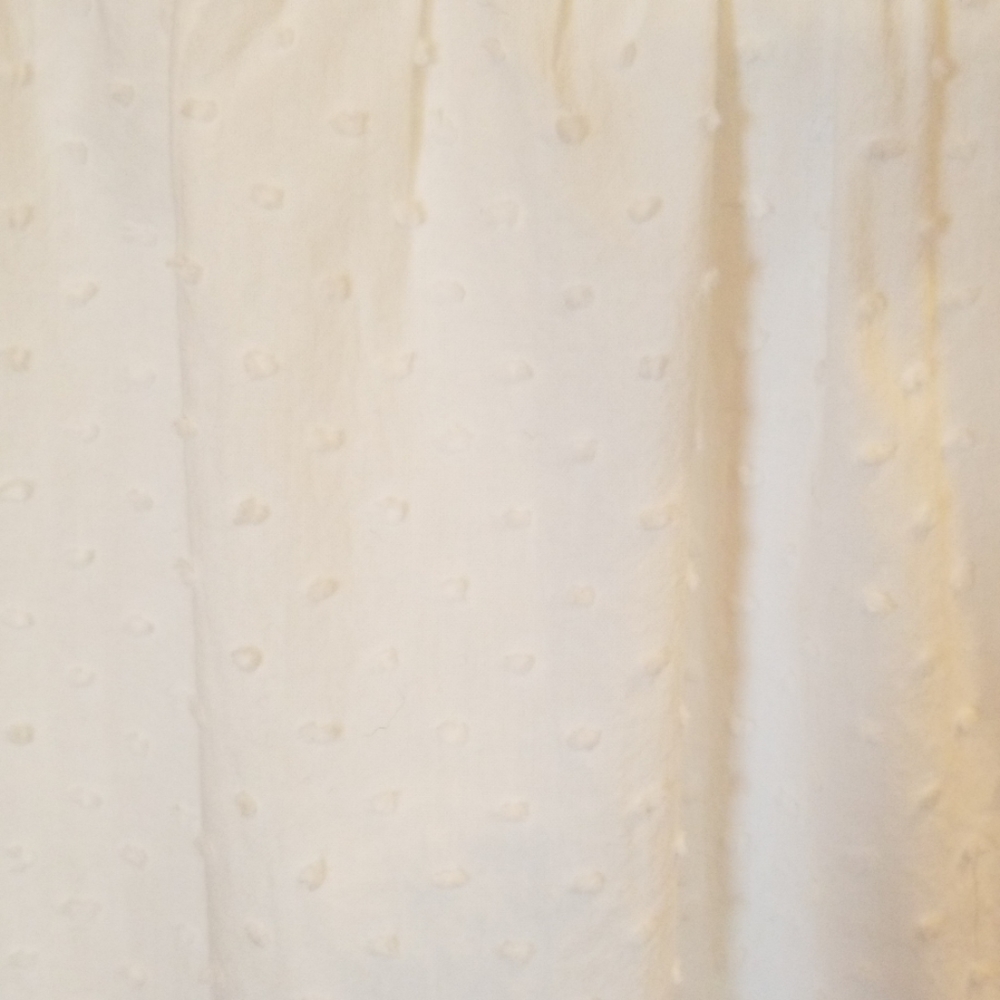 Sweet White Tank - Picture 3 of 8